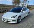 Белый Тесла Модель 3, объемом двигателя 0 л и пробегом 88 тыс. км за 15500 $, фото 4 на Automoto.ua