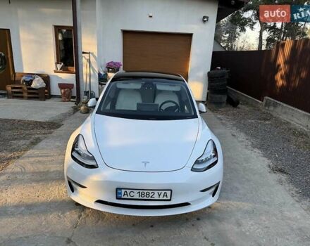 Білий Тесла Модель 3, об'ємом двигуна 0 л та пробігом 92 тис. км за 21300 $, фото 6 на Automoto.ua