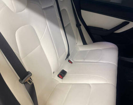 Білий Тесла Модель 3, об'ємом двигуна 0 л та пробігом 63 тис. км за 21000 $, фото 14 на Automoto.ua