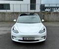 Тесла Модель 3 2020 в Киеве на Automoto.ua Белый Тесла Модель 3, объемом двигателя 0 л и пробегом 95 тыс. км за 17900 $, фото 1 на Automoto.ua