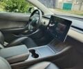 Белый Тесла Модель 3, объемом двигателя 0 л и пробегом 73 тыс. км за 20539 $, фото 6 на Automoto.ua