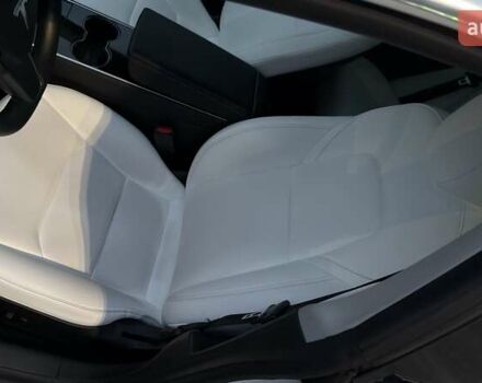 Білий Тесла Модель 3, об'ємом двигуна 0 л та пробігом 160 тис. км за 16000 $, фото 36 на Automoto.ua