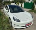 Білий Тесла Модель 3, об'ємом двигуна 0 л та пробігом 60 тис. км за 29500 $, фото 2 на Automoto.ua