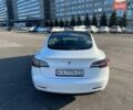 Белый Тесла Модель 3, объемом двигателя 0 л и пробегом 40 тыс. км за 17100 $, фото 3 на Automoto.ua