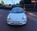 Белый Тесла Модель 3, объемом двигателя 0 л и пробегом 171 тыс. км за 17900 $, фото 1 на Automoto.ua