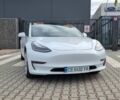 Білий Тесла Модель 3, об'ємом двигуна 0 л та пробігом 70 тис. км за 19700 $, фото 1 на Automoto.ua