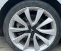 Белый Тесла Модель 3, объемом двигателя 0 л и пробегом 87 тыс. км за 16999 $, фото 7 на Automoto.ua