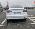 Белый Тесла Модель 3, объемом двигателя 0 л и пробегом 93 тыс. км за 16800 $, фото 3 на Automoto.ua