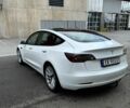 Тесла Модель 3 2020 в Киеве на Automoto.ua Белый Тесла Модель 3, объемом двигателя 0 л и пробегом 95 тыс. км за 17900 $, фото 5 на Automoto.ua