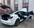 Білий Тесла Модель 3, об'ємом двигуна 0 л та пробігом 81 тис. км за 16000 $, фото 1 на Automoto.ua