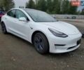 Белый Тесла Модель 3, объемом двигателя 0 л и пробегом 72 тыс. км за 5500 $, фото 3 на Automoto.ua