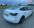 Білий Тесла Модель 3, об'ємом двигуна 0 л та пробігом 181 тис. км за 15000 $, фото 3 на Automoto.ua