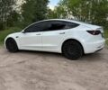Білий Тесла Модель 3, об'ємом двигуна 0 л та пробігом 152 тис. км за 21900 $, фото 26 на Automoto.ua