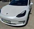 Білий Тесла Модель 3, об'ємом двигуна 0 л та пробігом 60 тис. км за 20000 $, фото 2 на Automoto.ua