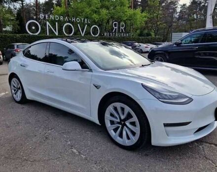 Белый Тесла Модель 3, объемом двигателя 0 л и пробегом 42 тыс. км за 14600 $, фото 7 на Automoto.ua