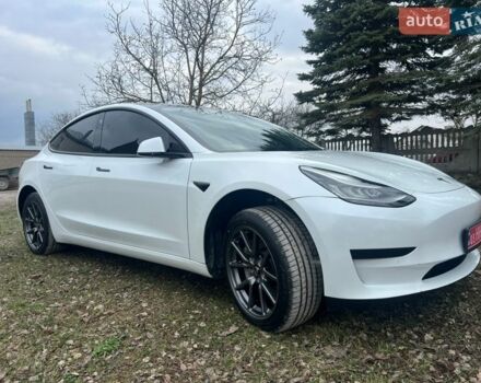 Білий Тесла Модель 3, об'ємом двигуна 0 л та пробігом 86 тис. км за 15800 $, фото 11 на Automoto.ua