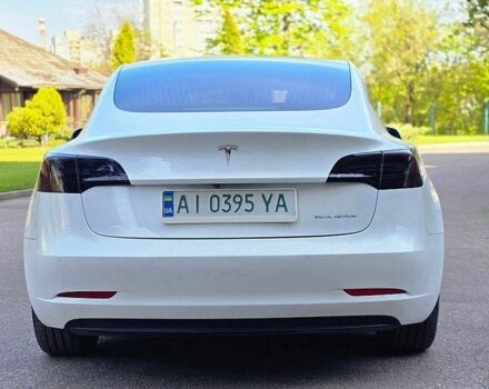Білий Тесла Модель 3, об'ємом двигуна 0 л та пробігом 125 тис. км за 18450 $, фото 5 на Automoto.ua