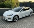 Белый Тесла Модель 3, объемом двигателя 0 л и пробегом 122 тыс. км за 18900 $, фото 1 на Automoto.ua