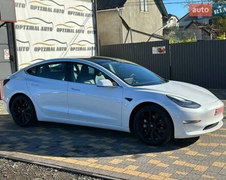 Белый Тесла Модель 3, объемом двигателя 0 л и пробегом 108 тыс. км за 17950 $, фото 2 на Automoto.ua