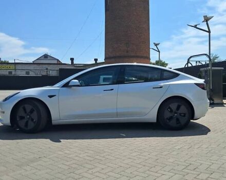 Тесла Модель 3 2020 в Ивано-Франковске на Automoto.ua Белый Тесла Модель 3, объемом двигателя 0 л и пробегом 105 тыс. км за 20950 $, фото 7 на Automoto.ua