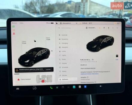 Білий Тесла Модель 3, об'ємом двигуна 0 л та пробігом 112 тис. км за 12300 $, фото 17 на Automoto.ua