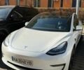 Білий Тесла Модель 3, об'ємом двигуна 0 л та пробігом 57 тис. км за 13500 $, фото 2 на Automoto.ua