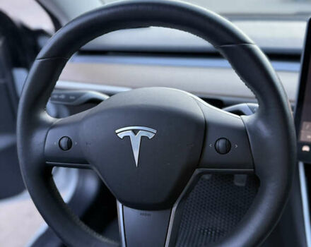 Білий Тесла Модель 3, об'ємом двигуна 0 л та пробігом 84 тис. км за 20500 $, фото 7 на Automoto.ua