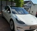 Білий Тесла Модель 3, об'ємом двигуна 0 л та пробігом 153 тис. км за 17000 $, фото 1 на Automoto.ua