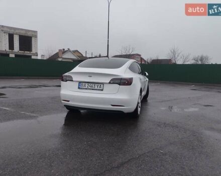Білий Тесла Модель 3, об'ємом двигуна 0 л та пробігом 108 тис. км за 17000 $, фото 7 на Automoto.ua