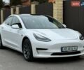 Білий Тесла Модель 3, об'ємом двигуна 0 л та пробігом 60 тис. км за 18500 $, фото 5 на Automoto.ua
