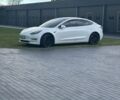Белый Тесла Модель 3, объемом двигателя 0 л и пробегом 122 тыс. км за 19700 $, фото 3 на Automoto.ua