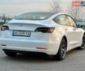 Белый Тесла Модель 3, объемом двигателя 0 л и пробегом 65 тыс. км за 17200 $, фото 5 на Automoto.ua