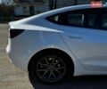 Білий Тесла Модель 3, об'ємом двигуна 0 л та пробігом 162 тис. км за 17540 $, фото 5 на Automoto.ua