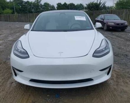 Білий Тесла Модель 3, об'ємом двигуна 0 л та пробігом 45 тис. км за 9900 $, фото 7 на Automoto.ua