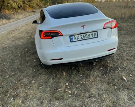 Білий Тесла Модель 3, об'ємом двигуна 0 л та пробігом 96 тис. км за 23800 $, фото 5 на Automoto.ua