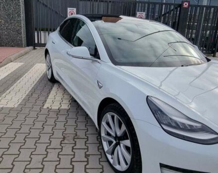 Білий Тесла Модель 3, об'ємом двигуна 0 л та пробігом 70 тис. км за 19700 $, фото 13 на Automoto.ua