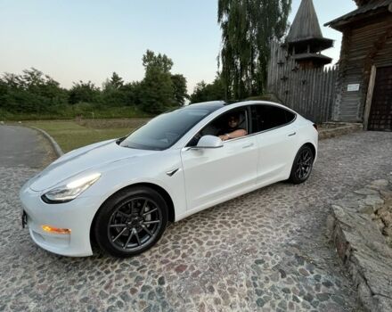 Білий Тесла Модель 3, об'ємом двигуна 0 л та пробігом 67 тис. км за 22000 $, фото 7 на Automoto.ua