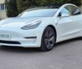 Білий Тесла Модель 3, об'ємом двигуна 0 л та пробігом 125 тис. км за 18450 $, фото 2 на Automoto.ua