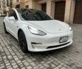 Білий Тесла Модель 3, об'ємом двигуна 0 л та пробігом 57 тис. км за 17000 $, фото 1 на Automoto.ua