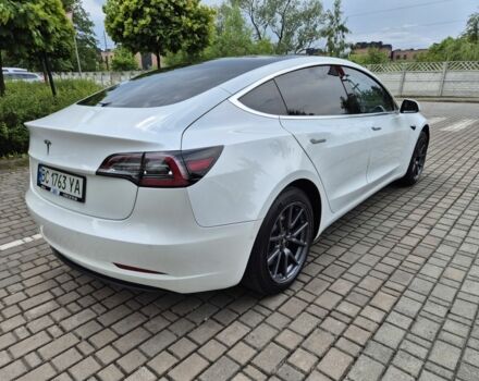 Белый Тесла Модель 3, объемом двигателя 0 л и пробегом 81 тыс. км за 11950 $, фото 3 на Automoto.ua