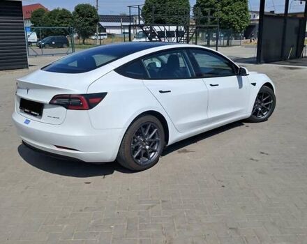 Белый Тесла Модель 3, объемом двигателя 0 л и пробегом 105 тыс. км за 20450 $, фото 24 на Automoto.ua