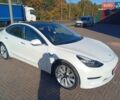 Тесла Модель 3 2020 в Луцке на Automoto.ua Белый Тесла Модель 3, объемом двигателя 0 л и пробегом 70 тыс. км за 17999 $, фото 3 на Automoto.ua