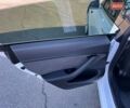 Белый Тесла Модель 3, объемом двигателя 0 л и пробегом 24 тыс. км за 19000 $, фото 11 на Automoto.ua