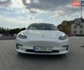 Білий Тесла Модель 3, об'ємом двигуна 0 л та пробігом 144 тис. км за 18000 $, фото 1 на Automoto.ua