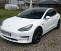 Белый Тесла Модель 3, объемом двигателя 0 л и пробегом 72 тыс. км за 20000 $, фото 1 на Automoto.ua