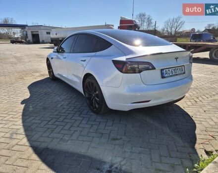 Білий Тесла Модель 3, об'ємом двигуна 0 л та пробігом 160 тис. км за 18499 $, фото 7 на Automoto.ua