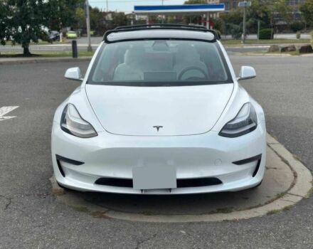Білий Тесла Модель 3, об'ємом двигуна 0 л та пробігом 35 тис. км за 6900 $, фото 1 на Automoto.ua