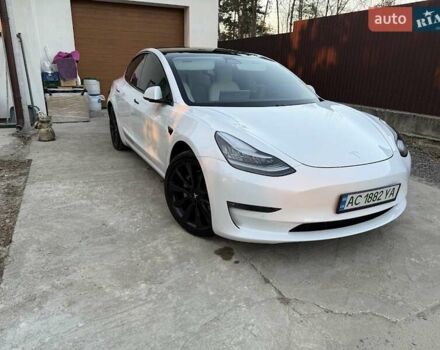 Білий Тесла Модель 3, об'ємом двигуна 0 л та пробігом 92 тис. км за 21300 $, фото 43 на Automoto.ua