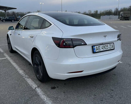 Белый Тесла Модель 3, объемом двигателя 0 л и пробегом 50 тыс. км за 20900 $, фото 8 на Automoto.ua