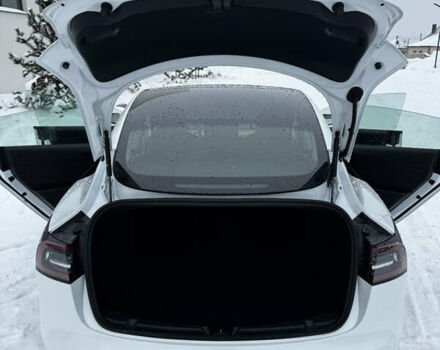 Білий Тесла Модель 3, об'ємом двигуна 0 л та пробігом 147 тис. км за 15750 $, фото 11 на Automoto.ua